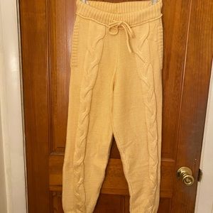 Urban Outfitters Cable Knit Joggers Size XS